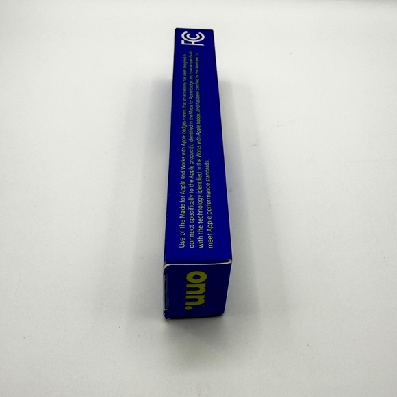 ONN Certified Lightning to 3.5mm AUX Audio Adapter 2 Pack for iPhone iPad & iPod - Picture 4 of 5